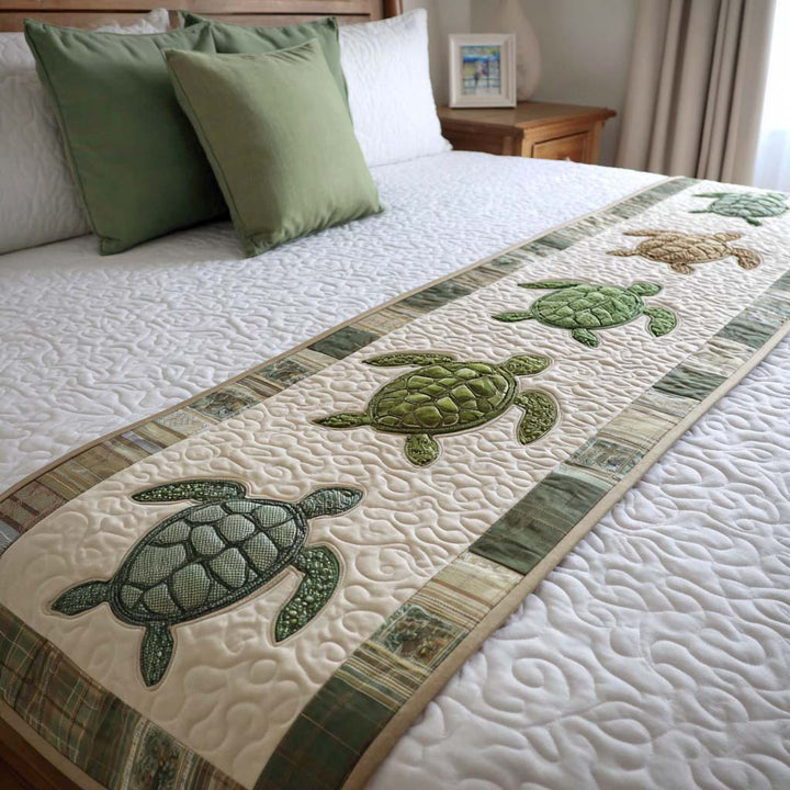Mosaic Shell Quilted Bed Runner NCU0PT9465